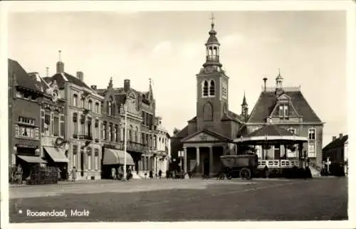 Ak Roosendaal Nordbrabant Niederlande, Markt, Kirche