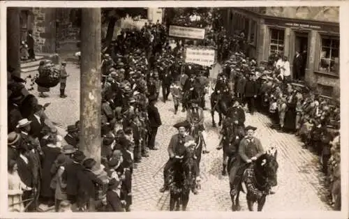 Foto Ak Freinsheim an der Weinstraße Pfalz, Festumzug am Obstmarkt