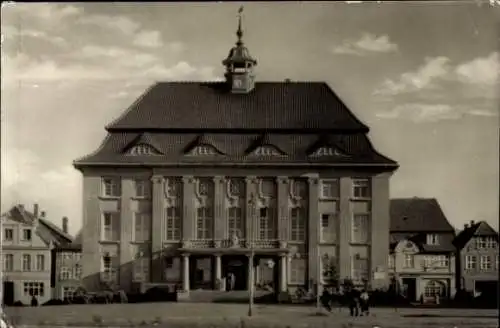 Ak Malchin in Mecklenburg, Rathaus