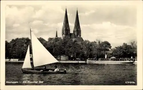 Ak Neuruppin in Brandenburg, Ruppiner See, Kirche, Segelboot