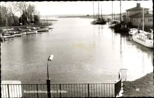 Ak Brunsbüttelkoog in Schleswig Holstein, Blick in den Alten Hafen, Schiffe