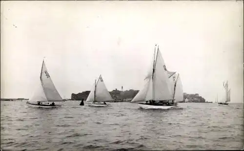 Foto Ak Nordseeinsel Helgoland, Segelboote