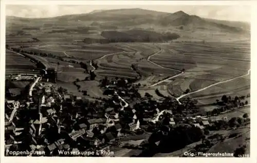 Ak Poppenhausen an der Wasserkuppe Rhön, Fliegeraufnahme