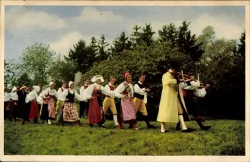 Ak Skansen Stockholm Schweden, Skansens folkdanslag, schwedische Volkstrachten