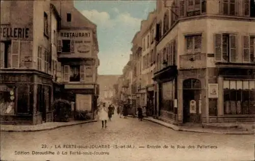 Ak La Ferte sous Jouarre Seine et Marne, Entre de la Rue des Pelletiers