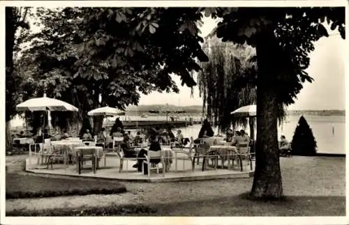 Ak Staad Konstanz am Bodensee, Gasthaus Staader Fährhaus, Terrasse