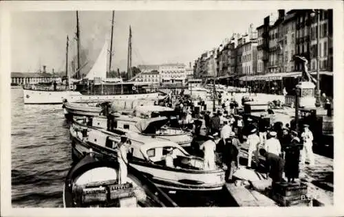 Ak Toulon Var, 1940, vue sur la Quai