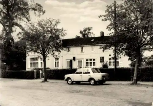 Ak Ostseebad Zingst, FDGB Erholungsheim Zum Anker, Wartburg