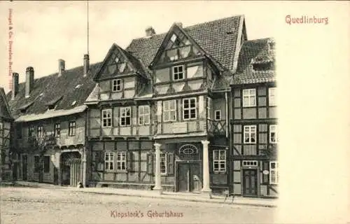 Ak Quedlinburg am Harz, Ansicht von Klopstocks Geburtshaus, Fachwerkbau