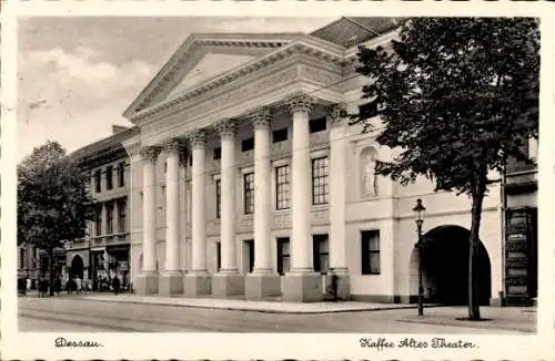 Ak Dessau Roßlau, Kaffee Altes Theater, Straßensicht