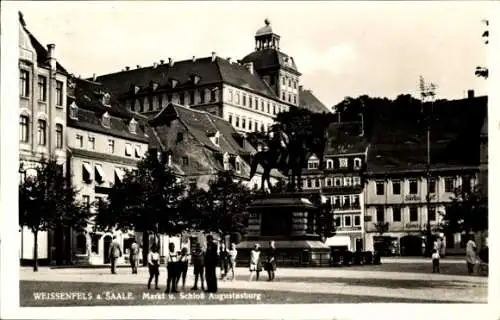 Ak Weißenfels an der Saale, Markt und Schloss Augustusburg