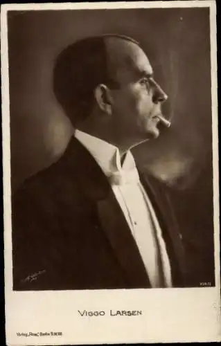 Ak Schauspieler Viggo Larsen, Portrait