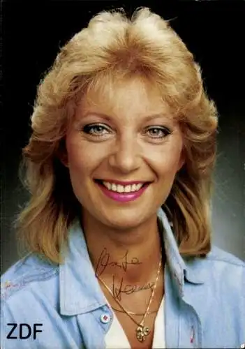 Ak Moderatorin Christa Haas, Portrait, Autogramm