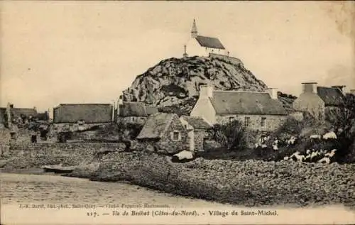 Ak Île de Bréhat Côtes d’Armor, Village de Saint Michel