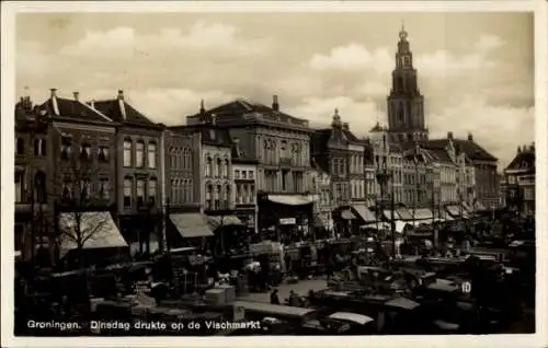 Ak Groningen Niederlande, am Dienstag war im Vischmakrt viel los