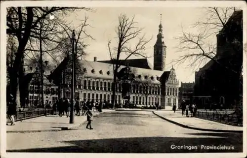 Ak Groningen Niederlande, Rathaus, Straßenpartie, Provinzhaus