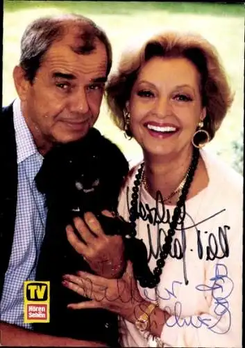Ak Schauspielerin Nadja Tiller und Walter Giller, Portrait, Hund, Autogramm