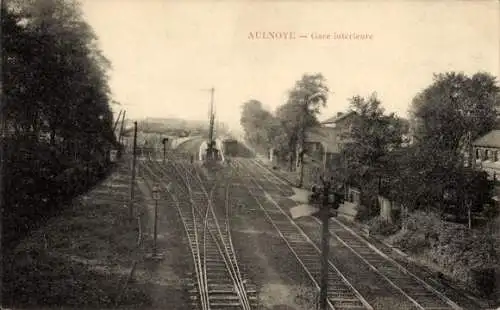 Ak Aulnoye Nord, Bahnhof, Gleisansicht