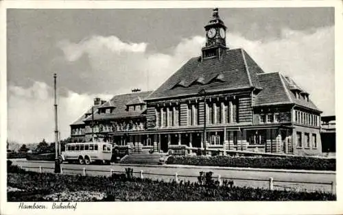 Ak Hamborn Duisburg Ruhr, Blick von der Straßenseite auf den Bahnhof