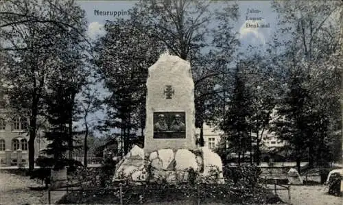 Ak Neuruppin in Brandenburg, Jahn-Loose-Denkmal