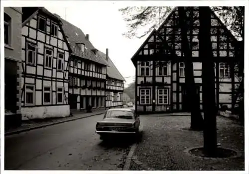 Ak Halle in Westfalen, Gebäude, Straßenansicht, Auto