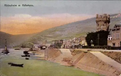 Ak Rüdesheim am Rhein, Adlerturm, Boote, Dampfer, Feldpostkarte