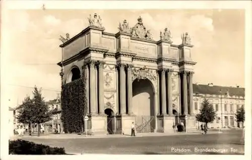 Foto Ak Potsdam in Brandenburg, Brandenburger Tor