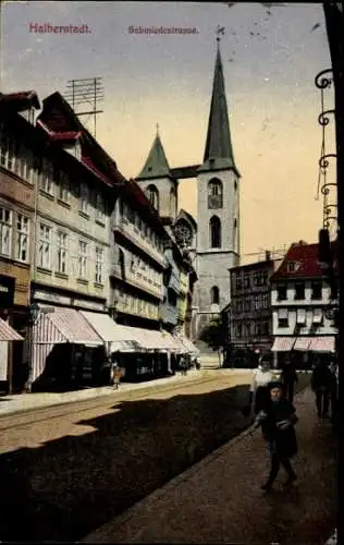 Ak Halberstadt in Sachsen Anhalt, Blick in die Schmiedestraße, Stadtansicht