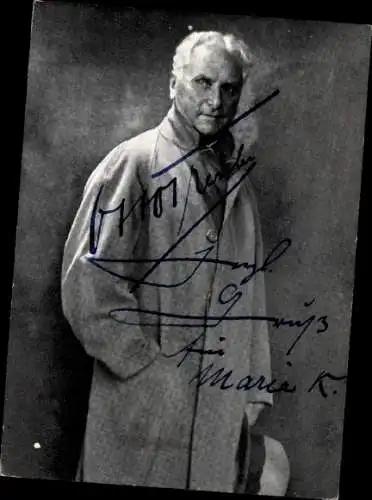 Ak Schauspieler Otto Tressler, Standportrait, Hut, Mantel Autogramm