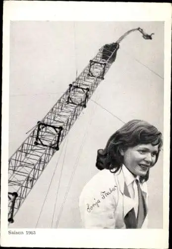 Ak Sonja Traber, die Königin der Luft auf dem 72m hohen Stahlgittermast, Saison 1961