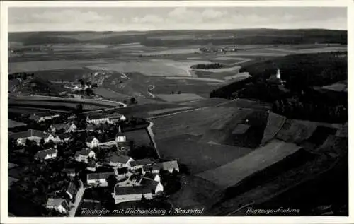 Ak Fronhofen Fronreute in Württemberg, Michaelsberg, Kesseltal, Fliegeraufnahme