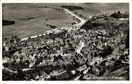 Ak Riegel am Kaiserstuhl, Fliegeraufnahme