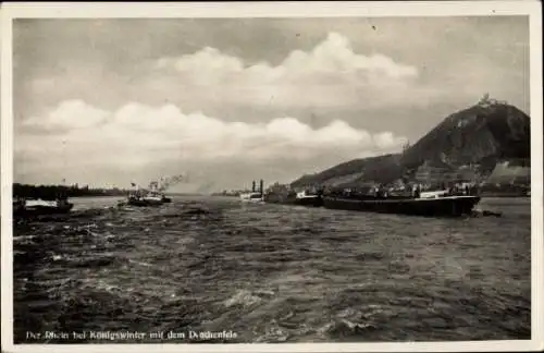 Ak Königswinter am Rhein, Der Rhein bei Königswinter mit dem Drachenfels, Schiffe auf dem Rhei...