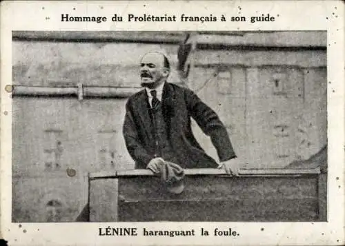 Ak Lenine haranguant la foule, 7e Anniversaire de la Revolution victorieuse du Proletariat de Russie