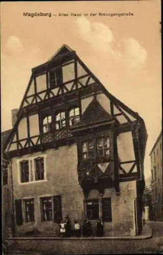 Ak Magdeburg an der Elbe, Altes Haus in der Kreuzgangstraße