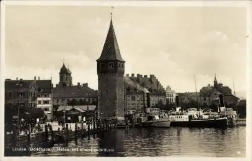 Ak Lindau am Bodensee Schwaben, Hafen, alter Leuchtturm