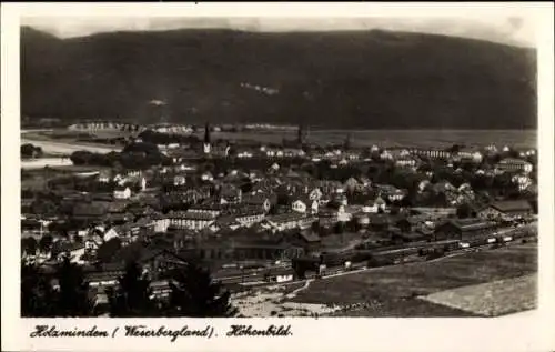 Ak Holzminden an der Weser, Wiesenbergland, Höhenlbild