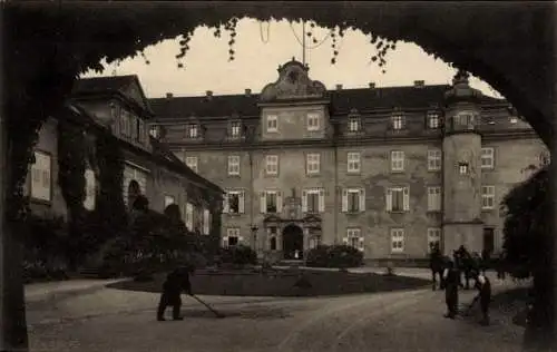 Ak Baden Baden am Schwarzwald, Neues Schloss, Schlossportal