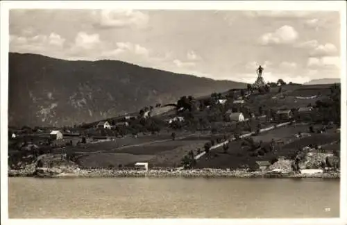 Ak Vangsnes Vik Norwegen, Teilansicht, Frithjofstatue