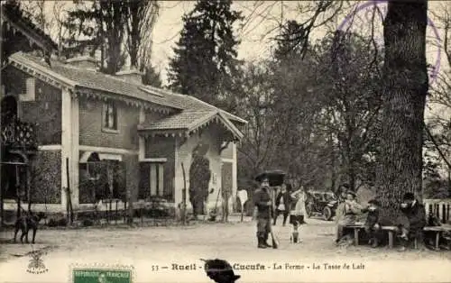 CPA Rueil Hauts-de-Seine, La Ferme, La Tasse de Lait