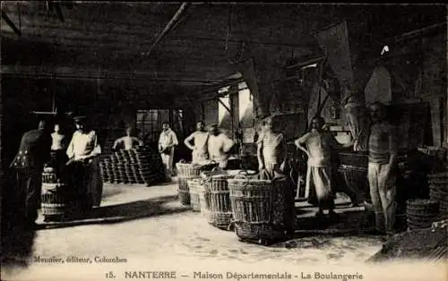 Ak Nanterre Hauts de Seine, Männer und Frauen in einer Bäckerei