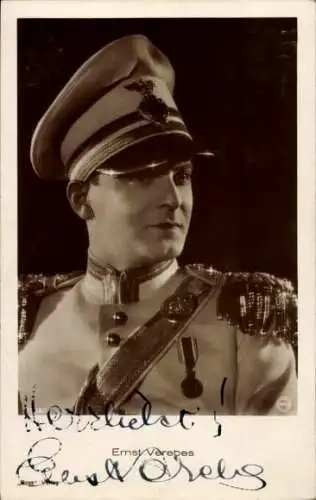 Ak Schauspieler Ernst Verebes, Portrait in Uniform, Autogramm