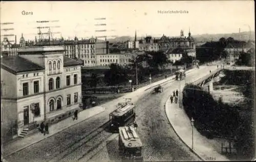 Ak Gera in Thüringen, Heinrichsbrücke, Straßenbahnen