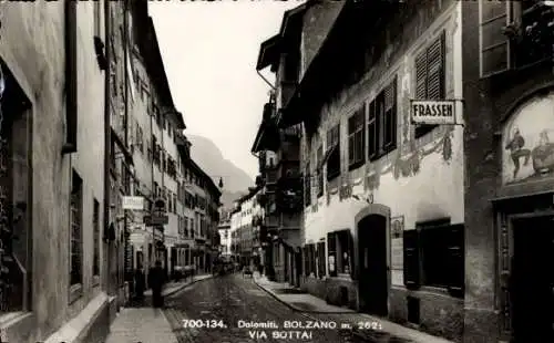 Ak Bozen Bolzano Südtirol, Via Bottai, Albergo Cavallino Bianco, Albergo Pavone