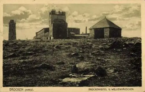 Ak Brocken im Harz, Brockenturm, Brockenhotel, Wolkenhäuschen