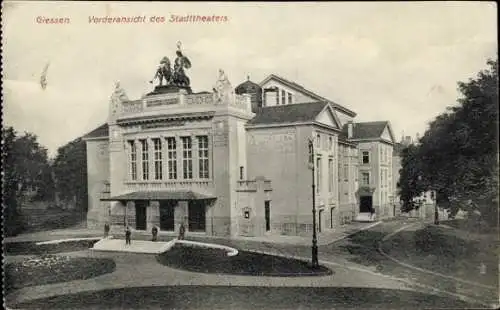 Ak Giessen Gießen an der Lahn Hessen, Vorderansicht Stadttheaters