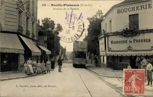 Ak Neuilly Plaisance Seine Saint Denis, Avenue de la Station