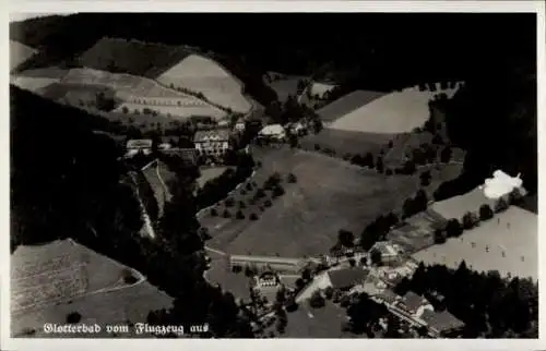 Ak Glottertal in Baden Württemberg, Fliegeraufnahme, Panorama vom Ort