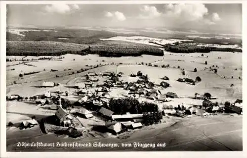 Ak Höchenschwand im Schwarzwald, Höhenluftkurort Höchenschwand Schwarzw. vom Flugzeug aus