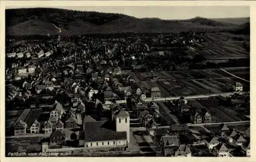 Ak Fellbach in Württemberg, Stadtansicht von Fellbach mit Kirche, Straßen und Feldern